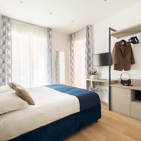 Yourhome - Blue Marina Rooms ซอร์เรนโต ภายนอก รูปภาพ