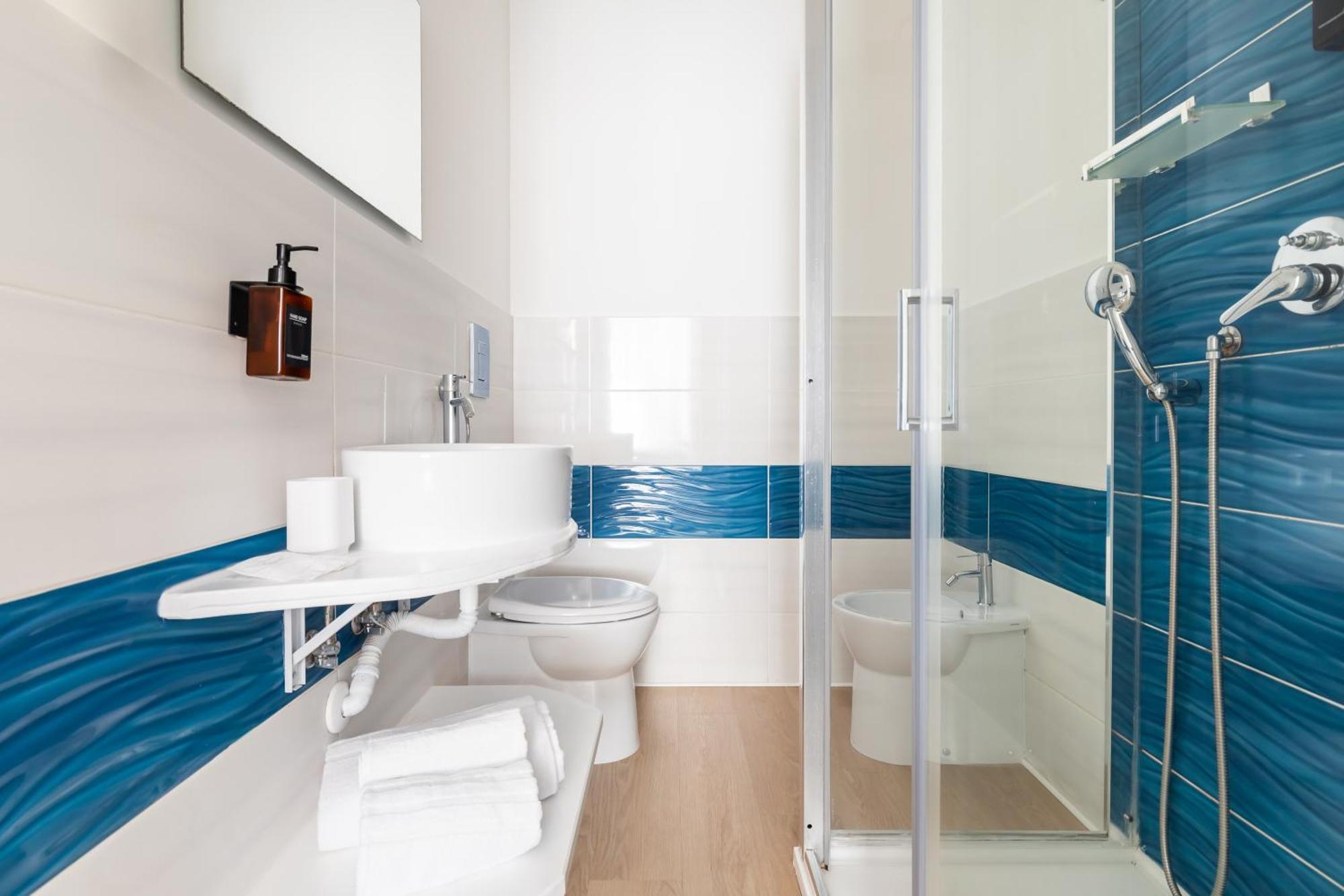 Yourhome - Blue Marina Rooms ซอร์เรนโต ภายนอก รูปภาพ