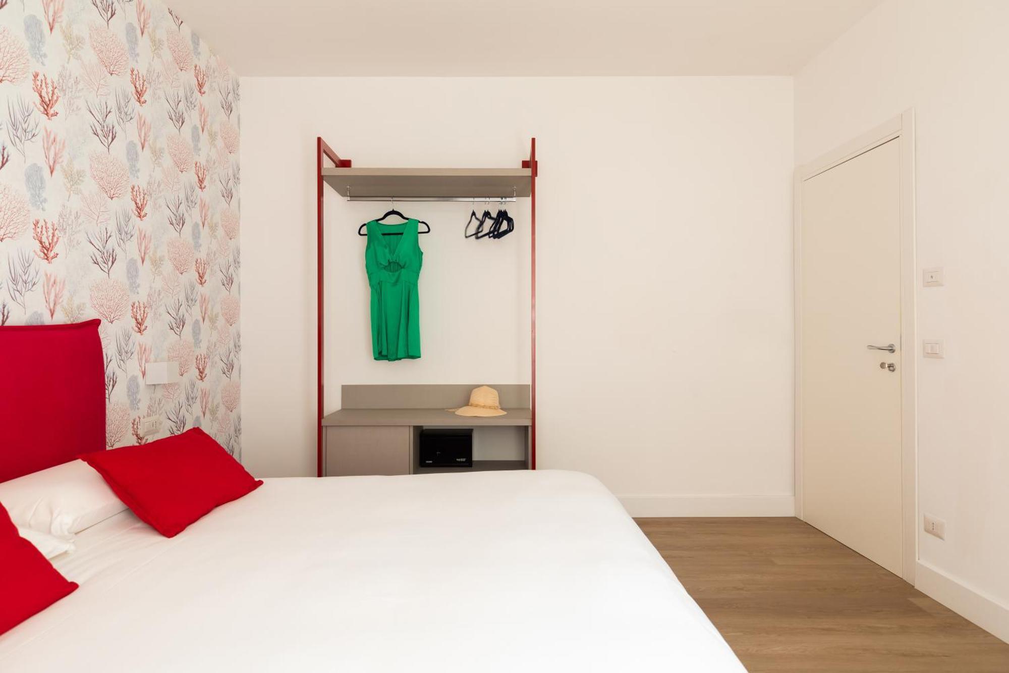 Yourhome - Blue Marina Rooms ซอร์เรนโต ภายนอก รูปภาพ